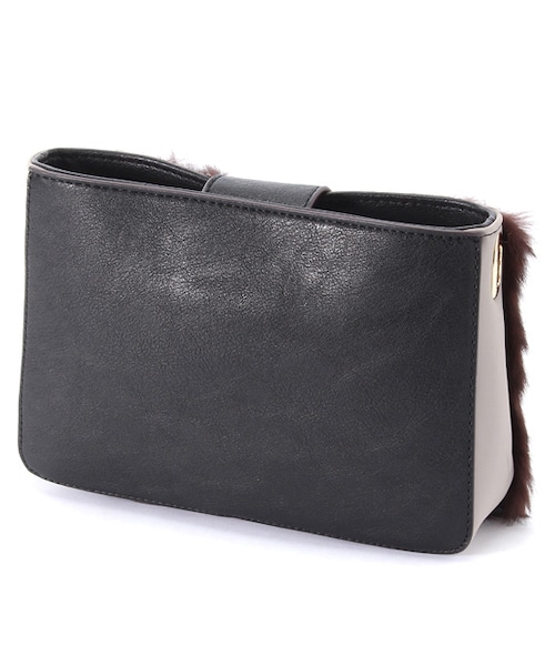 laboratory work（ラボラトリーワーク）の「ラビットファー×フェイクレザークラッチバッグ（バッグ・レディース・ライトベージュ/ダークブラウン/グレー）」の5枚目の写真