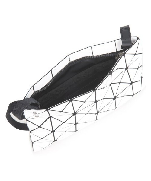 BAO BAO ISSEY MIYAKE（バオバオイッセイミヤケ）の「Bao Bao Issey Miyake Lucent cross-body bag（ショルダーバッグ・レディース・N/a・ONE SIZE）」の4枚目の写真