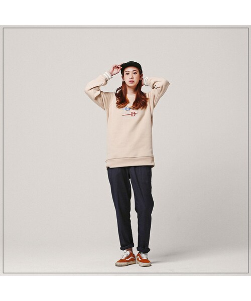 ROMANTIC CROWN（ロマンティッククラウン）の「GOOD RAGLAN CREWNECK_BEIGE（その他・メンズ・기타）」の4枚目の写真