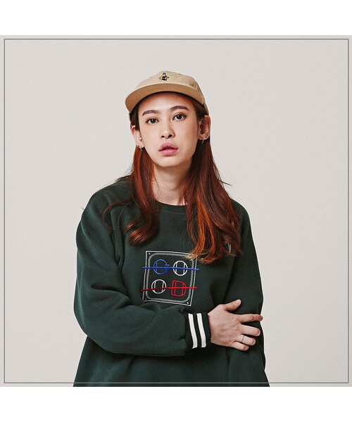 ROMANTIC CROWN（ロマンティッククラウン）の「GOOD RAGLAN CREWNECK_DEEPGREEN（その他・メンズ・기타）」の8枚目の写真