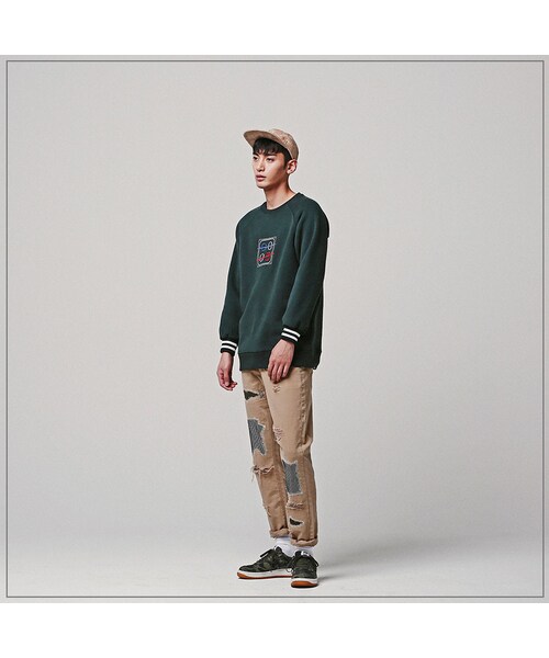 ROMANTIC CROWN（ロマンティッククラウン）の「GOOD RAGLAN CREWNECK_DEEPGREEN（その他・メンズ・기타）」の3枚目の写真