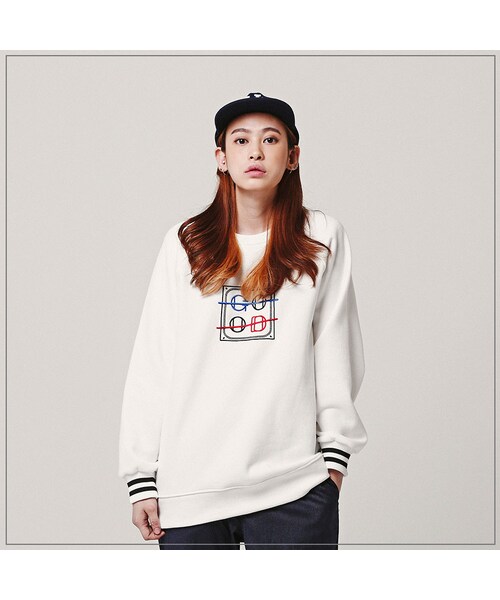 ROMANTIC CROWN(ロマンティッククラウン)の「GOOD RAGLAN CREWNECK_WHITE(その他・メンズ・기타)」の6枚目の写真