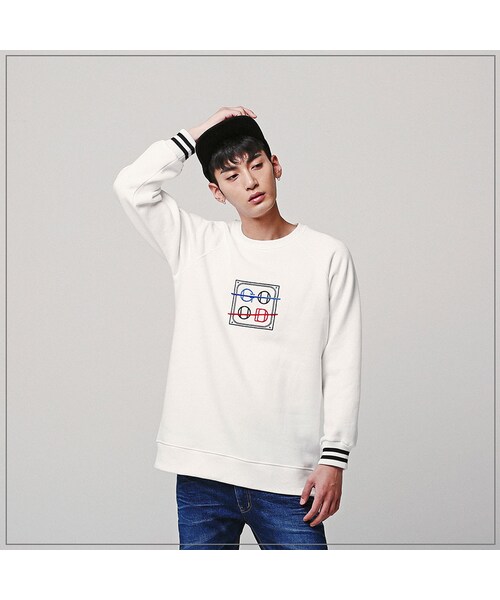 ROMANTIC CROWN(ロマンティッククラウン)の「GOOD RAGLAN CREWNECK_WHITE(その他・メンズ・기타)」の7枚目の写真