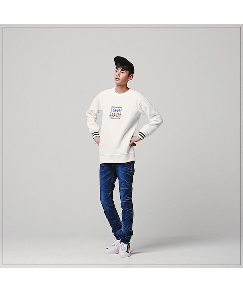 ROMANTIC CROWN(ロマンティッククラウン)の「GOOD RAGLAN CREWNECK_WHITE(その他・メンズ・기타)」の1枚目の写真