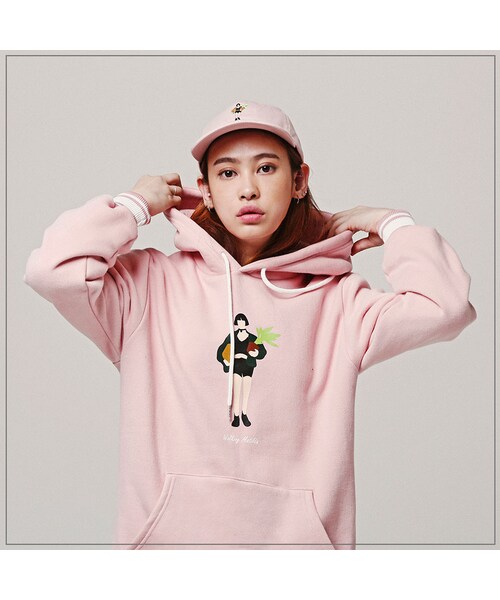 ROMANTIC CROWN（ロマンティッククラウン）の「WALKING Matilda HOODIE_PINK（その他・メンズ・기타）」の8枚目の写真