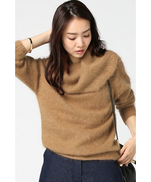 美品　IENAイエナ　ゆったりタートル　オフショルにも　ふわふわアンゴラニット IENA（イエナ）の「アンゴラファー オフタートル◇（）」 - WEAR