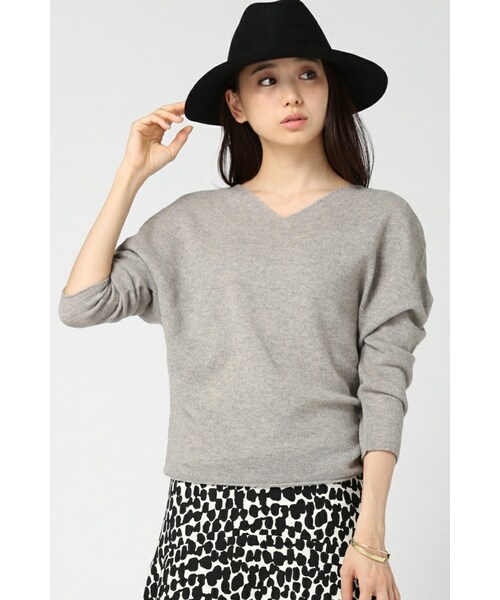 IENA（イエナ）の「《追加》CHESS ホールガーメントVネックプルオーバー◆（トップス・レディース・グレーB/ナチュラル/パープル・フリー）」の17枚目の写真