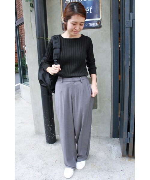 SLOBE IENA（スローブイエナ）の「《追加予約》12Gウォッシャブルウール ワイドリブクルーネックプルオーバー◆（トップス・レディース・ブラック/グレー/ホワイト/ベージュ・フリー）」の5枚目の写真