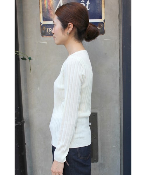 SLOBE IENA（スローブイエナ）の「《追加予約》12Gウォッシャブルウール ワイドリブクルーネックプルオーバー◆（トップス・レディース・ブラック/グレー/ホワイト/ベージュ・フリー）」の10枚目の写真