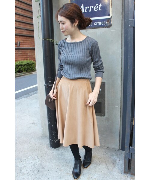 SLOBE IENA（スローブイエナ）の「《追加予約》12Gウォッシャブルウール ワイドリブクルーネックプルオーバー◆（トップス・レディース・ブラック/グレー/ホワイト/ベージュ・フリー）」の19枚目の写真