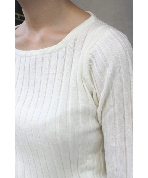 SLOBE IENA（スローブイエナ）の「《追加予約》12Gウォッシャブルウール ワイドリブクルーネックプルオーバー◆（トップス・レディース・ブラック/グレー/ホワイト/ベージュ・フリー）」の12枚目の写真