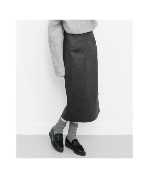 KBF（ケイビーエフ）の「コーティングミディスカート（スカート・レディース・KHAKI/BLACK・one）」の3枚目の写真