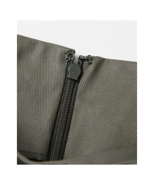 KBF（ケイビーエフ）の「コーティングミディスカート（スカート・レディース・KHAKI/BLACK・one）」の12枚目の写真