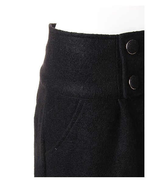 INGNI（イング）の「4つ釦フェイクウールショート／パンツ（パンツ・レディース・ﾁｬｺｰﾙｸﾞﾚｰ/ｸﾛ/ﾎﾞﾙﾄﾞｰ/ｶｰｷ・M）」の3枚目の写真
