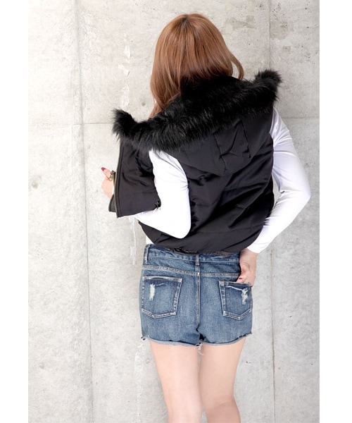 BLAIR by MOERY（ブレア）の「ロールアップデニムショートパンツ（デニムパンツ・レディース・インディゴ・XS/S/M）」の6枚目の写真