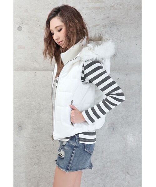 BLAIR by MOERY（ブレア）の「中綿ベスト（ダウンベスト・レディース・グレージュ/ブラック/ホワイト・FREE）」の6枚目の写真