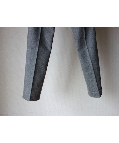 SAINT JAMES（セントジェームス）の「【完売御礼】arbre アルブル WOOL FLANNEL DRESS PANTS ウールフラノドレスパンツ L.GRY ライトグレー（スラックス・メンズ・その他）」の11枚目の写真