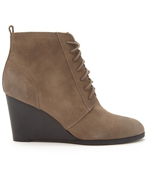 FOREVER 21（フォーエバー トゥエンティーワン）の「FOREVER 21 Lace-Up Wedge Booties（ブーツ・レディース・Black/Brown・5.5/6/6.5/7/7.5/8/8.5/9/10）」の2枚目の写真