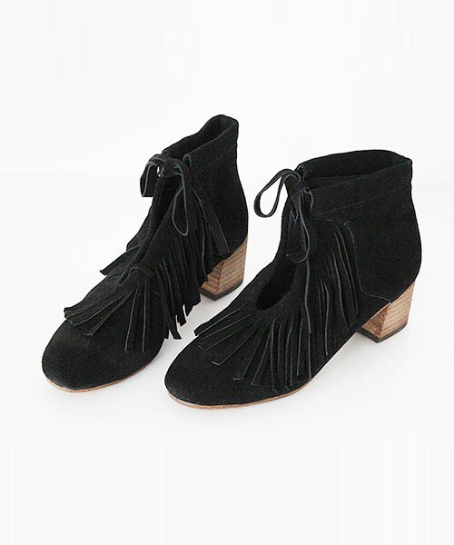 DHOLIC（ディーホリック）の「リアルレザーUカットラインフリンジアンクルミドルブーツ（ブーツ・レディース・ディープグレー/ブラック・230/235/240/245）」の2枚目の写真