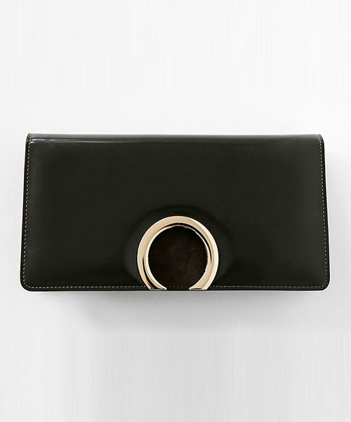 DHOLIC(ディーホリック)の「ツーマテリアルメタリックポイントスクエアーバッグ(クラッチバッグ・レディース・カーキ/ブラウン/ブラック/ベージュ/ワイン・ONE)」の1枚目の写真