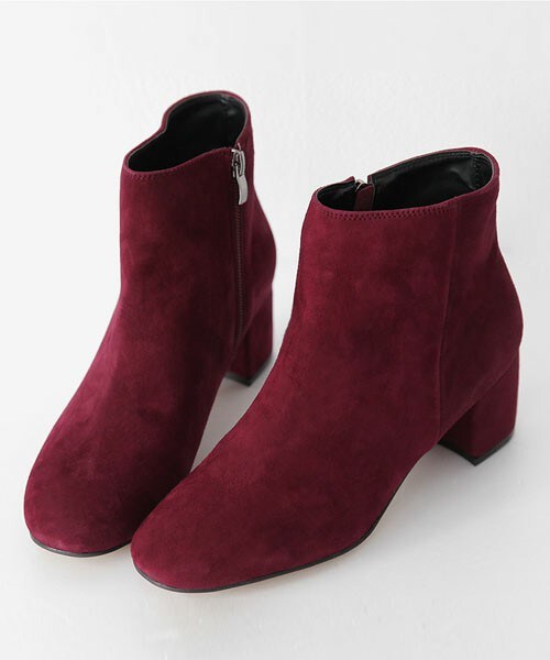 DHOLIC（ディーホリック）の「ラウンドトゥミドルヒールラムレザーアンクルブーツ（ブーツ・レディース・キャメル/ワイン/グレー/ブラック・225/230/235/240/245/250）」の4枚目の写真