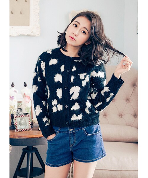 gracegift（グレースギフト）の「豹紋圓領排釦針織外套（その他・レディース・黑/咖・F）」の5枚目の写真