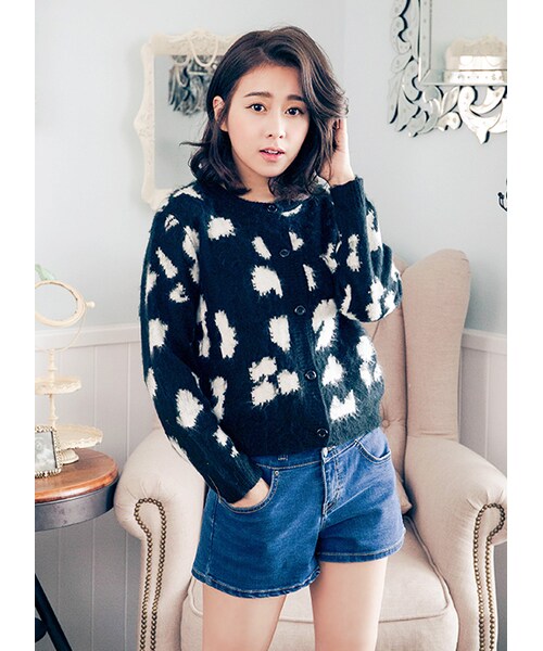 gracegift（グレースギフト）の「豹紋圓領排釦針織外套（その他・レディース・黑/咖・F）」の4枚目の写真