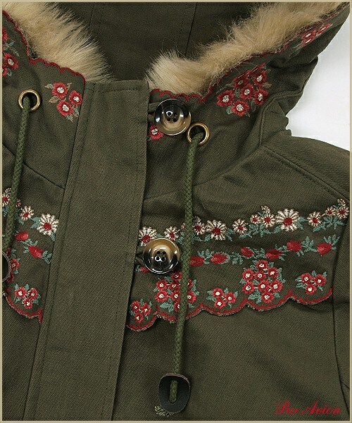 paravion（パラビオン）の「スカラップ花刺繍モッズコート（）」 - WEAR 