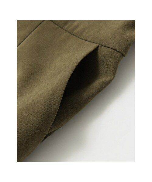 URBAN RESEARCH(アーバンリサーチ)の「ピーチスエードオールインワン(ワンピース/ドレス・レディース・BLACK/KHAKI・FREE)」の16枚目の写真