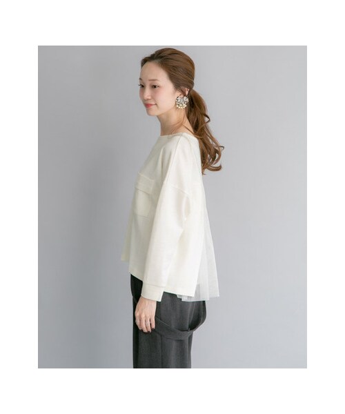 URBAN RESEARCH（アーバンリサーチ）の「ポケット付きBACKチュールプルオーバー（トップス・レディース・OFF/BLACK/DARK GREEN・FREE）」の17枚目の写真