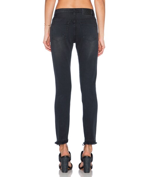 UNIF（ユニフ）の「UNIF Vick Boyfriend（デニムパンツ・レディース・Blue・24/25/26/27/28/29）」の2枚目の写真