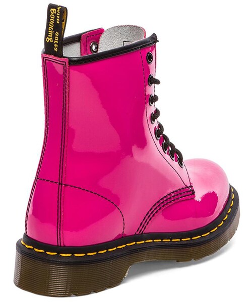 Dr. Martens(ドクターマーチン)の「Dr. Martens 1460 W 8-Eye Boot(ブーツ・レディース・Pink・7)」の5枚目の写真