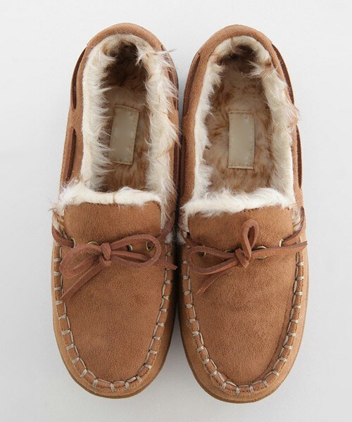 DHOLIC（ディーホリック）の「フェイクムートンモカシンシューズ（モカシン/デッキシューズ・レディース・ブラック/ネイビー/ダークブラウン/ブラウン・230/235/240/245/250）」の3枚目の写真