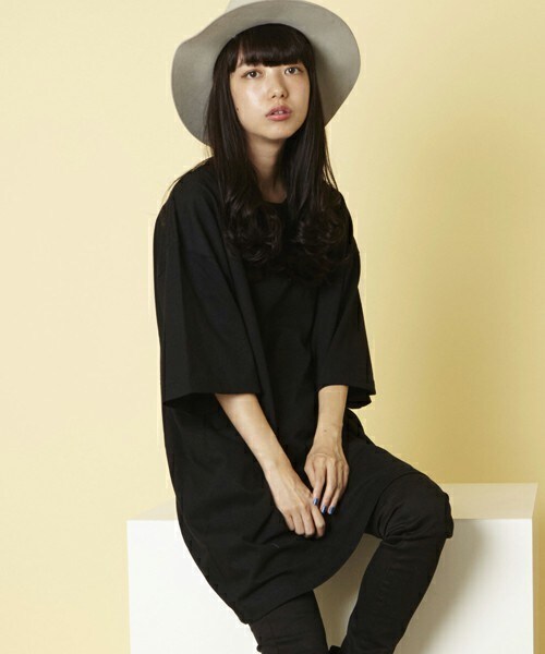 unrelaxing（アンリラクシング）の「スーパーオーバーサイズビッグTシャツ ビッグシルエットドロップショルダーTシャツ UR-315W（Tシャツ/カットソー・レディース・ホワイト/ブラック/グレー/ベージュ/ネイビー・SMALL/MEDIUM/LARGE）」の2枚目の写真