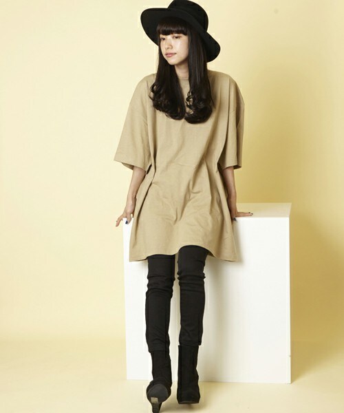 unrelaxing（アンリラクシング）の「スーパーオーバーサイズビッグTシャツ ビッグシルエットドロップショルダーTシャツ UR-315W（Tシャツ/カットソー・レディース・ホワイト/ブラック/グレー/ベージュ/ネイビー・SMALL/MEDIUM/LARGE）」の14枚目の写真