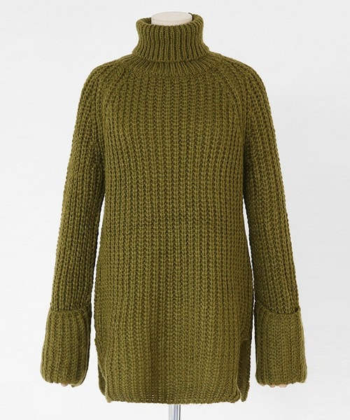 DHOLIC(ディーホリック)の「ロールアップフレアスリーブハイネックニットプルオーバー(ニット/セーター・レディース・ディープピンク/カーキ/ブルーグレー・FREE)」の3枚目の写真