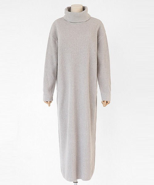 DHOLIC（ディーホリック）の「ハイネックリブニットワンピース（ワンピース・レディース・カーキ/ネイビー/ライトグレー/ライトブラウン・FREE）」の2枚目の写真