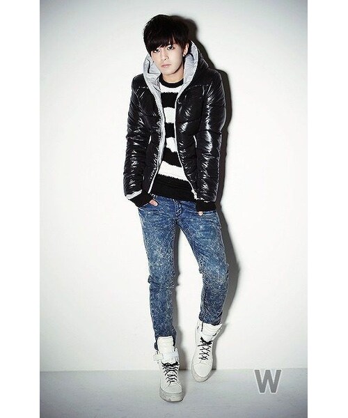 STORES.jp（ストアーズドットジェーピー）の「ストライプセーター★ハイセンス×モード★2色★【送料無料】（スタジャン・メンズ・その他）」の4枚目の写真