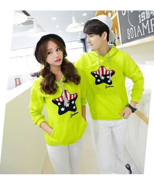 STORES.jp(ストアーズドットジェーピー)の「プルオーバーパーカー★3色★星(スター)柄★ペアルック★【送料無料】(スタジャン・メンズ・その他)」の5枚目の写真