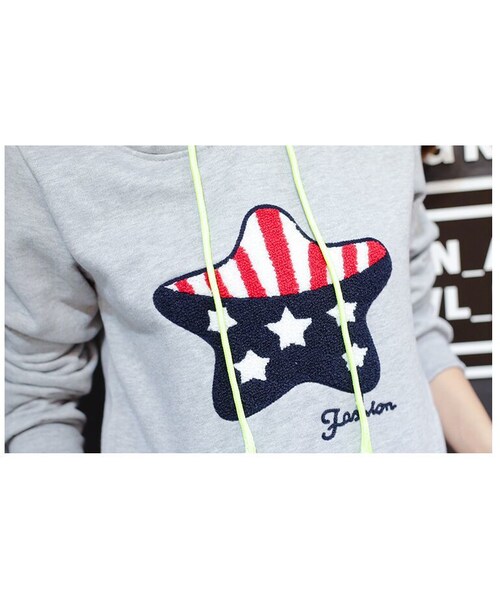 STORES.jp(ストアーズドットジェーピー)の「プルオーバーパーカー★3色★星(スター)柄★ペアルック★【送料無料】(スタジャン・メンズ・その他)」の8枚目の写真