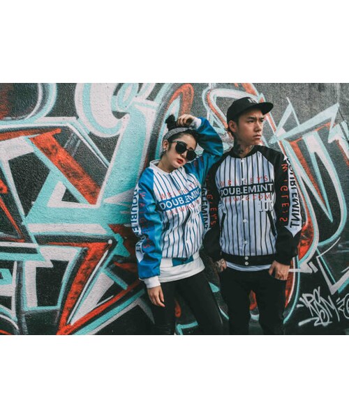 STORES.jp（ストアーズドットジェーピー）の「ストライプ柄スタジャン★ユニセックス・ペアルック★2色★ストリート×モード★【送料無料】（スタジャン・メンズ・その他）」の4枚目の写真