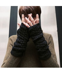 STORES.jp | アームウォーマー★3色★スタイリッシュ★【送料無料】(スタジャン)