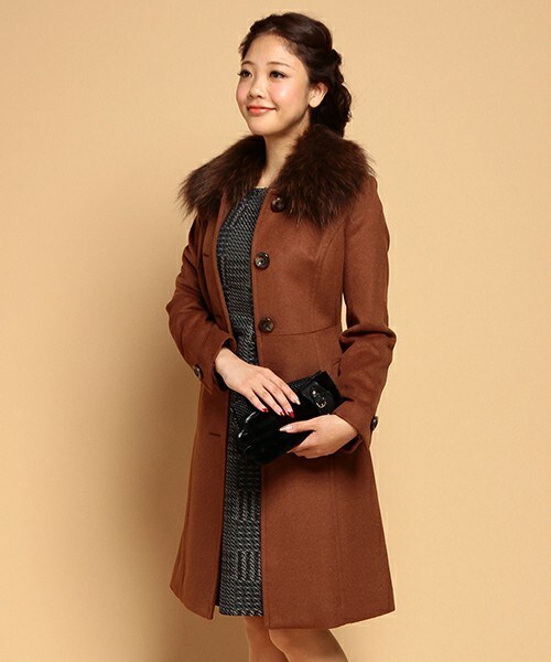 【美品】 タトラス ダウンコート パルマ 　ゴールド ベルト ファー サイズ1 美品 タトラス ダウンコート パルマ ゴールド ベルト ファー サイズ