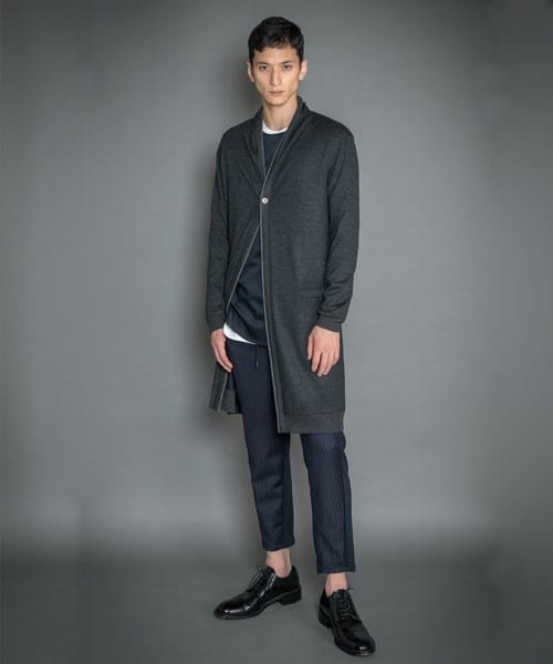 ato（アトウ）の「ウールウォッシャブル天竺 ロングカーディガンコート（カーディガン/ボレロ・メンズ・グレー・46/48）」の4枚目の写真