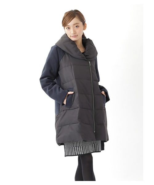 YECCA VECCA（イェッカヴェッカ）の「ロングファイバーダウンコート