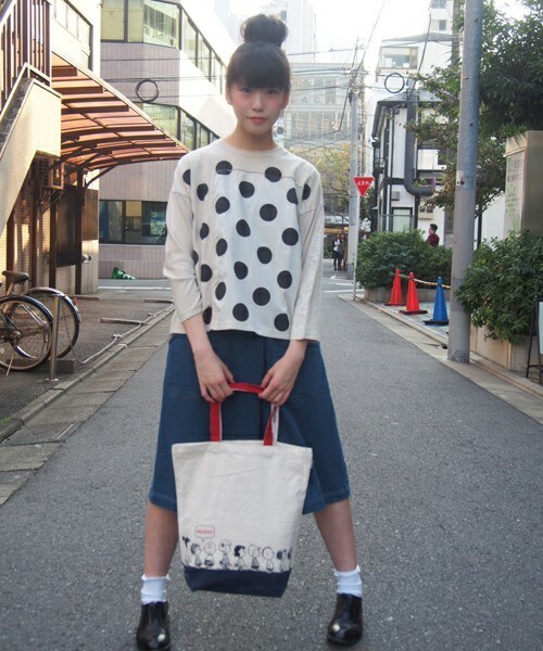 FRAPBOIS(フラボア)の「ドットパプロ(Tシャツ/カットソー・レディース・ブラック/ベージュ/カーキ・1)」の2枚目の写真