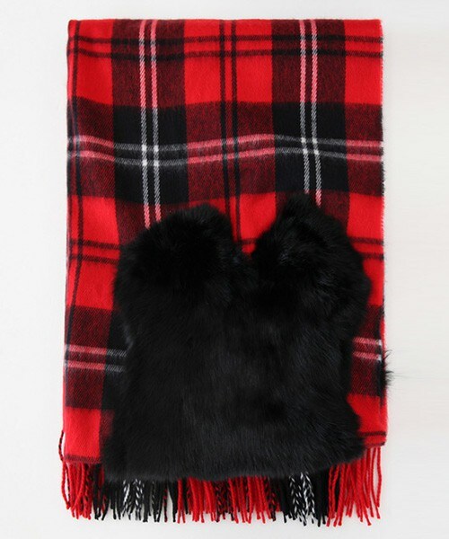 DHOLIC（ディーホリック）の「ラビットファーポイントマフラー（マフラー・レディース・ライトグレー/ワイン/ネイビー/ダークグレー/ブラック/チェック/ブラウン・ONE）」の7枚目の写真