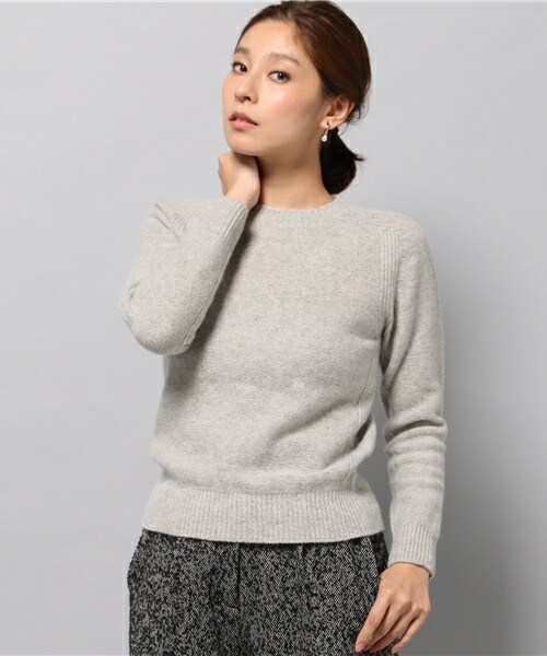 FREDY&GLOSTER（フレディアンドグロスター）の「カシミヤ混ラグランプルオーバーニット（ニット/セーター・レディース・ピンク/オフホワイト/ライトグレー・36/38）」の3枚目の写真