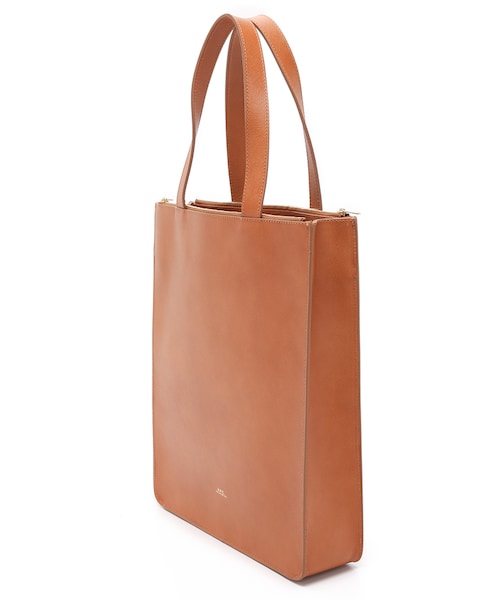 A.P.C.(アーペーセー)の「A.P.C. Julia Tote(トートバッグ・レディース・Brown・One Size)」の2枚目の写真