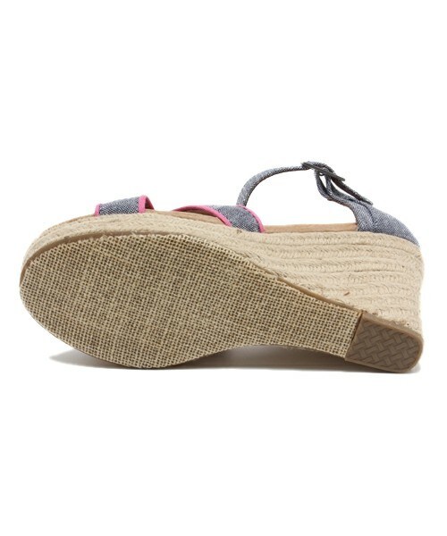 TOMS（トムス）の「ウィメンズ トムス ストラップ ウェッジサンダル TOMS W STRAPPY WEDGES（サンダル・レディース・ブラック/ベージュ/オレンジ/ブルー/ライトブルー・23cm/24.5cm/22.5cm/23.5cm/22cm/24cm）」の7枚目の写真